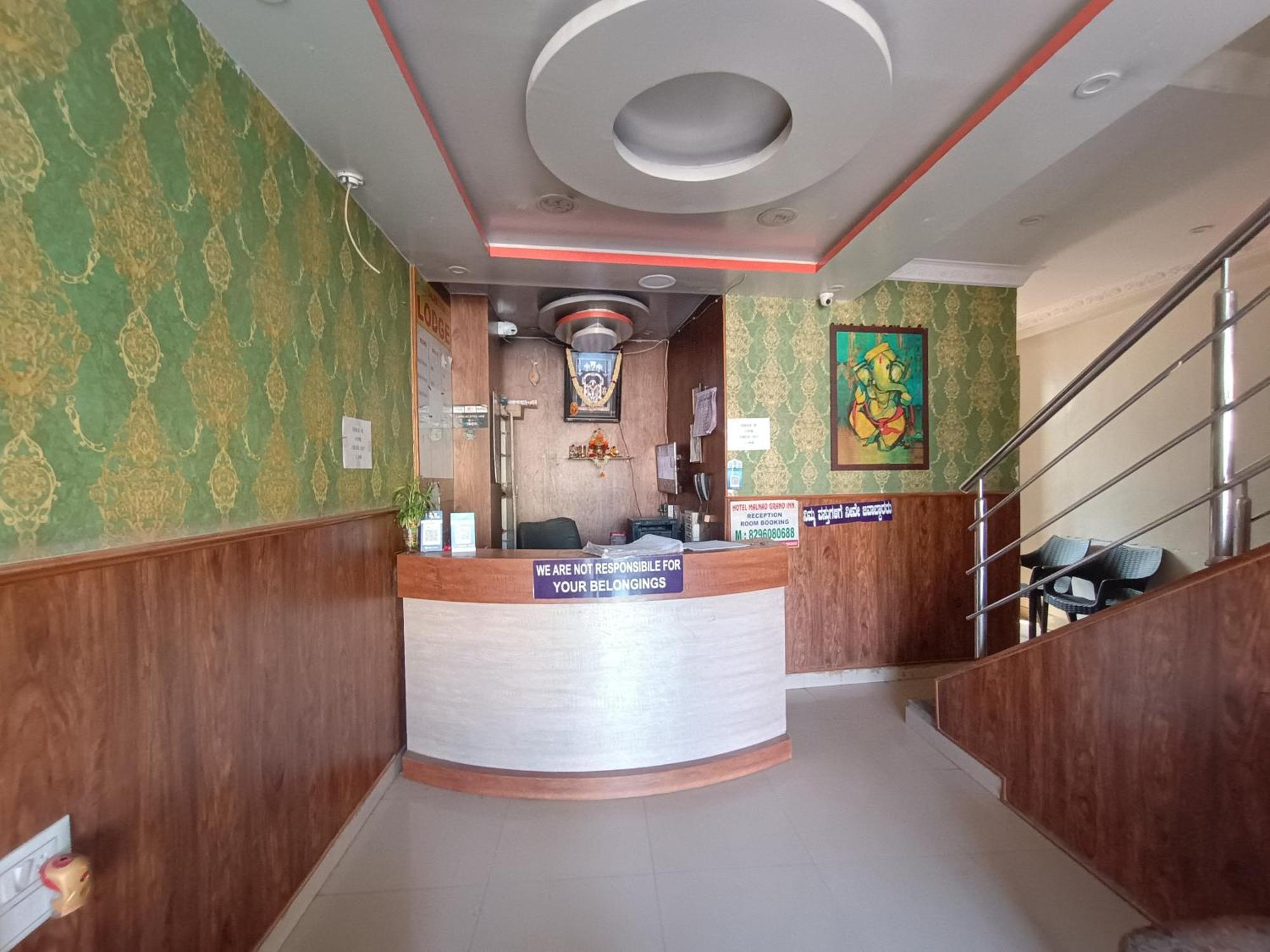 Hotel Malnad Grand Inn Kumbalgod Exterior foto