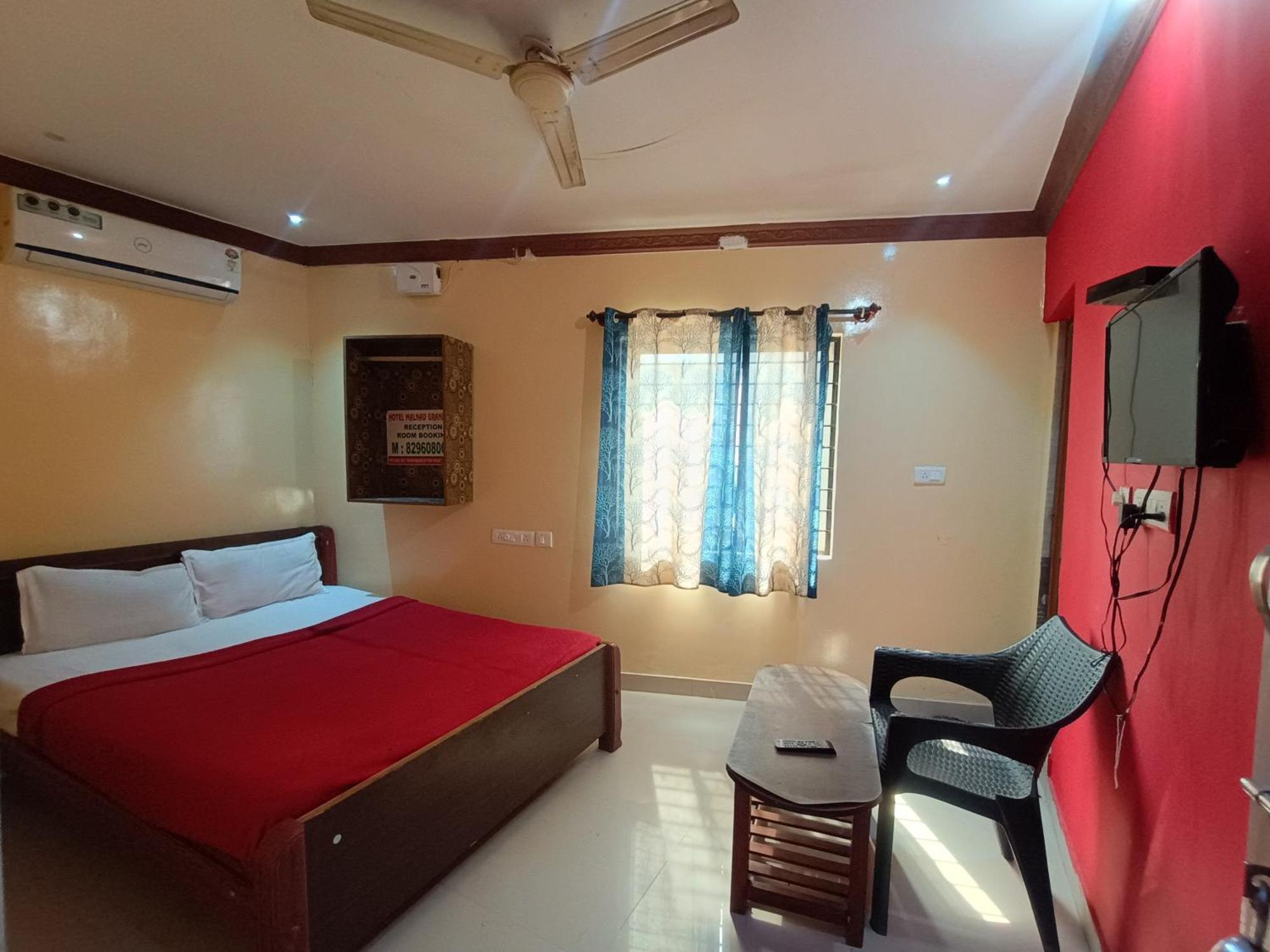 Hotel Malnad Grand Inn Kumbalgod Exterior foto