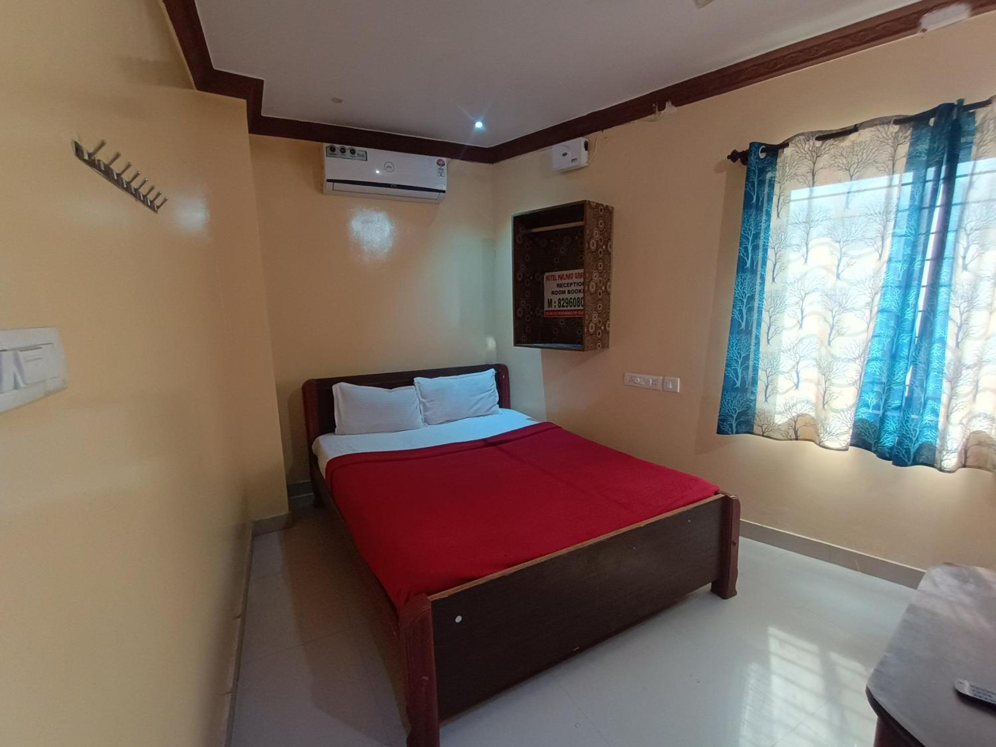 Hotel Malnad Grand Inn Kumbalgod Exterior foto